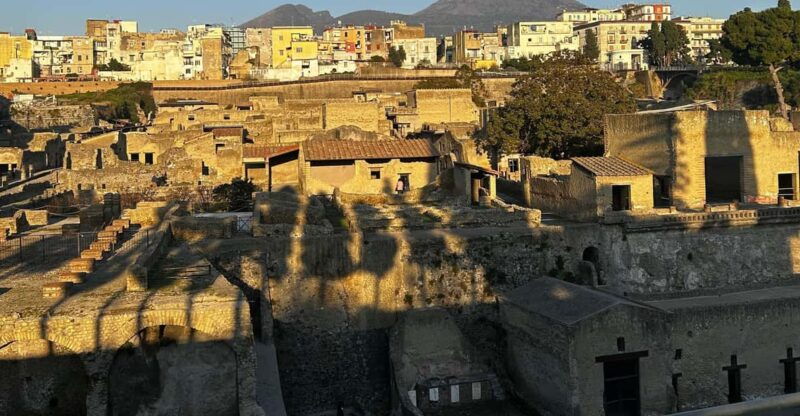Herculaneum - Small Group Tour (Admission Included) - The Eruption of Mount Vesuvius