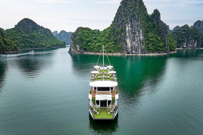 Hercules Premium Cruise Scenic Halong Bay Tour with Buffet Lunch - Good To Know