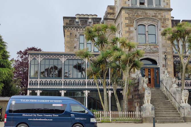 Heritage City and Larnach Castle Van Tour With Historian Guide - Iconic Landmarks