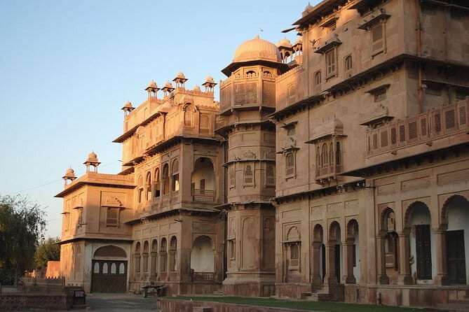 Heritage & Cultural Trails of Bikaner (2 Hours Guided Walking Tour) - The Sum Up