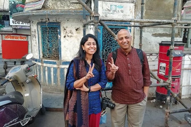 Heritage & Cultural Walk of Udaipur (2 Hours Guided Walking Tour) - Reviews and Ratings
