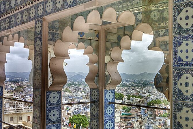 Heritage & Cultural Walk of Udaipur (2 Hours Guided Walking Tour) - Location Highlights