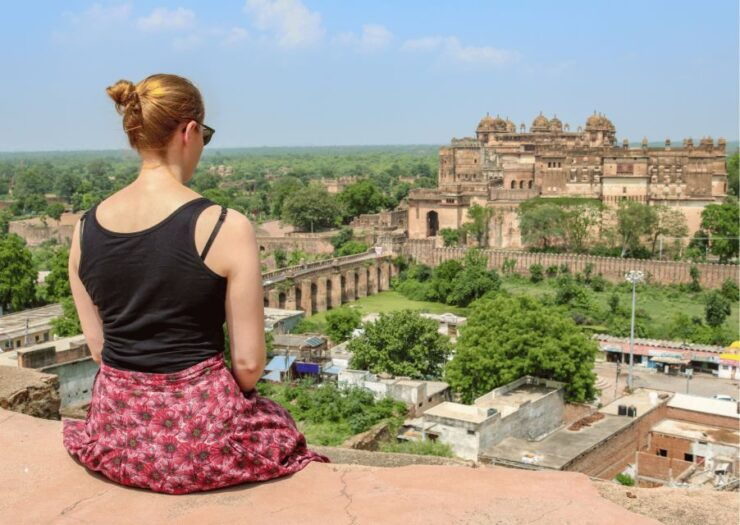Heritage Orchha Photography Tour 2 Hours Guided Walking Tour - Language Options and Starting Location