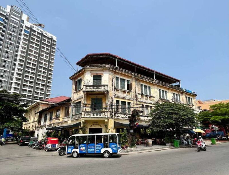 Heritage tour of Phnom Penh in electric bus - Introduction to the Heritage Tour of Phnom Penh
