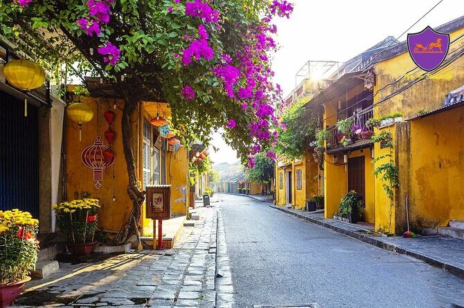 Heritage Train Adventure Hue to Hoi An with Lantern Experience - Exploring Hoi An Ancient Town
