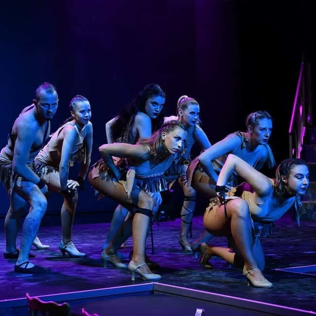 Hersonissos: Spectacular Dinner Show Ticket - Good To Know