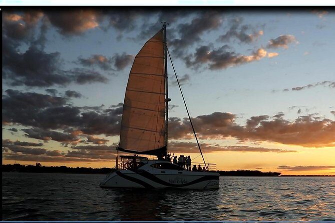 Hervey Bay Champagne Sunset Sail - Pricing and Value Considerations