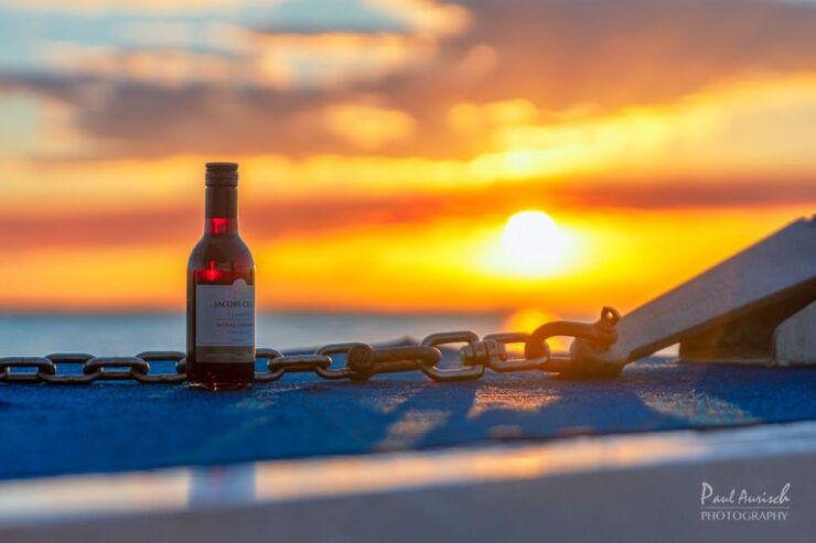 Hervey Bay: Relaxing Sunset Cruise With Champagne and Prawns - Booking Details