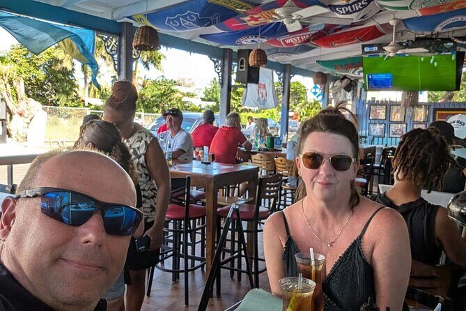 Hewanorra (UVF) Private Airport Transfer (one way) - Meeting Points & Flexibility