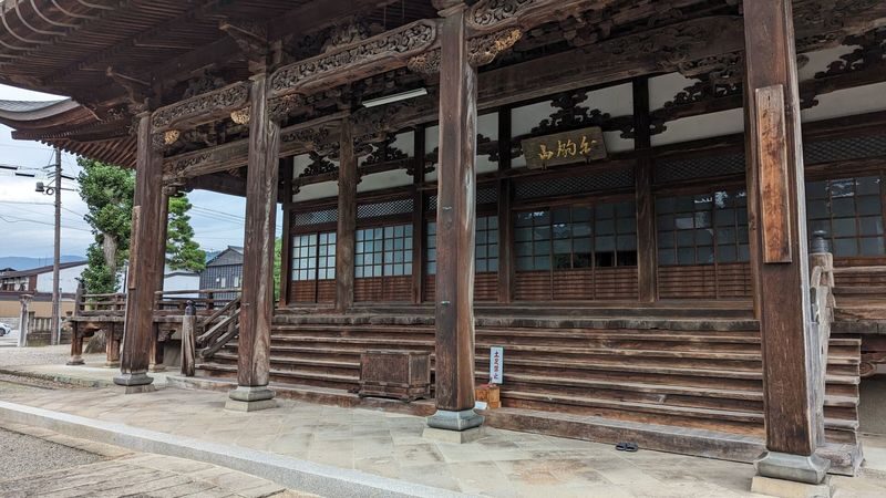 Hida-Furukawa Cultural Treasures One Day Walking Tour from Takayama - Hida no Takumi Museum and the weaving activity