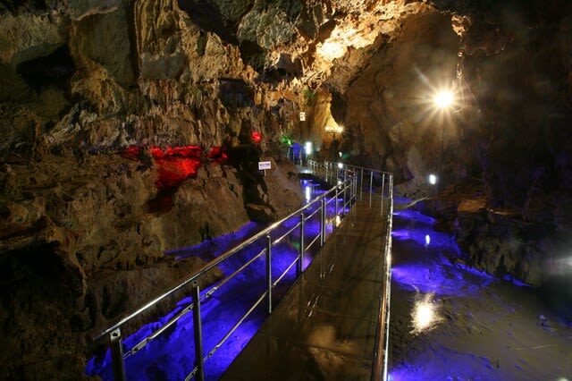 Hida Great Limestone Cave & Ohashi Collection Museum Admission in Takayama - Allow time for the journey from Takayama
