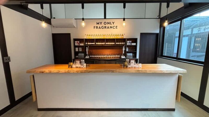 Hida Takayama: Custom Fragrance-Making Experience - An Authentic Scent Journey in Hida Takayama