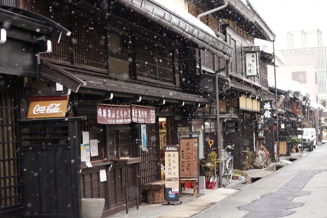 Hida Takayama From Nagoya Bus Ticket Oneway/Raundway - Frequently Asked Questions