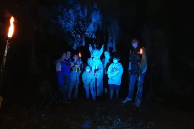 Hidalgo: Legends Show in the Forest - Exploring the Forest With Torchlight