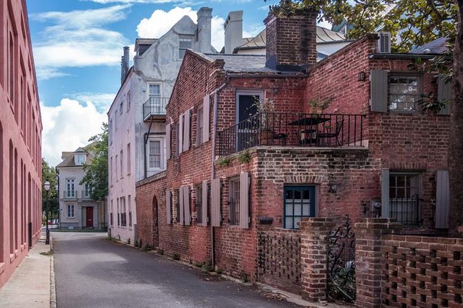 Hidden Alleyways and Historic Sites Small-Group Walking Tour - Tour Highlights