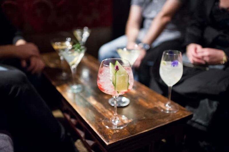 Hidden Bars Tour - Good To Know