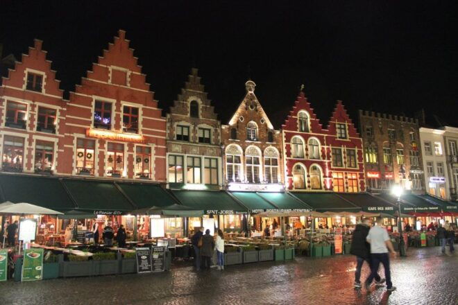 Hidden Beer Secrets of Old Town Brussels Tour & Tasting - Exploring the Culture of Brussels