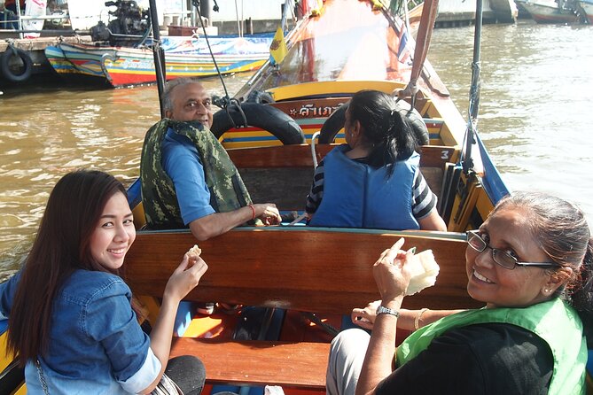 Hidden Canal , Bangkok Twighlight & Food Expereince - Trying Traditional Thai Dishes