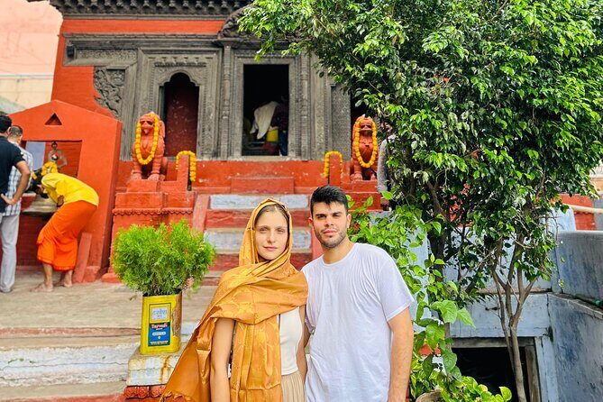 Hidden Corners of Varanasi Secret Alleys Temples and Traditions - Who Should Book This Tour?