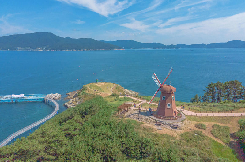 Hidden Gem Geoje & Tongyeong Island Tour from Busan - Oedo Botania is the reason to make the trip