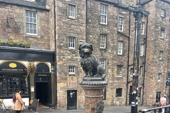 Hidden Gems of Edinburgh Tour - Meeting and Pickup