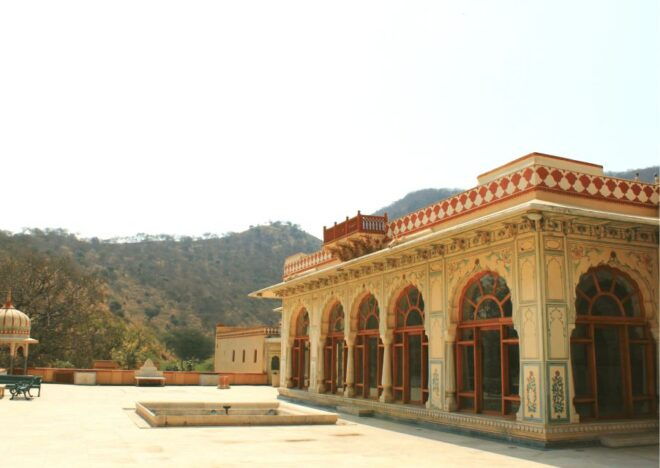 Hidden Gems of Jaipur With a Local (Half Day Tour in AC Car) - Exclusions