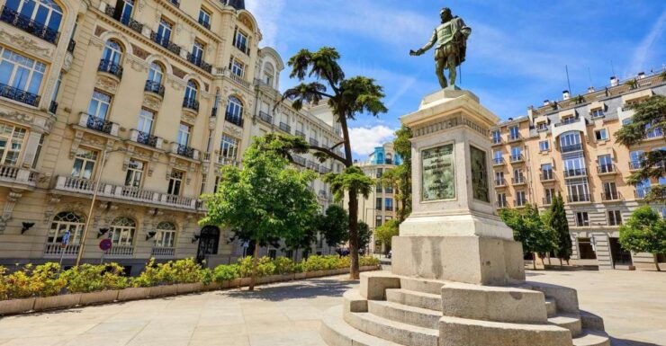 Hidden Gems of Madrid Outdoor Escape Game: Don Quixote - Activity Details