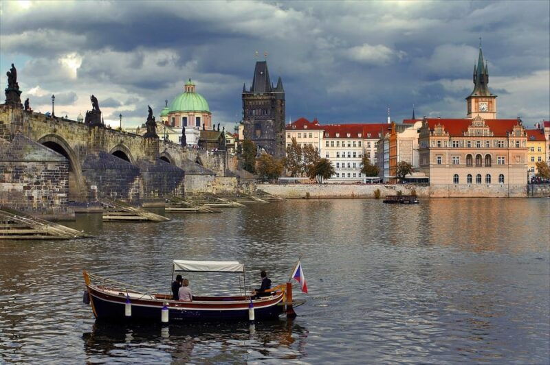 "Hidden Gems of Prague" Private Tour - Introduction