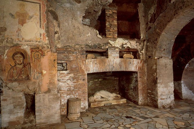Hidden Gems & Rome Catacomb Semi Private Tour 8 People Max. - Traveler Reviews