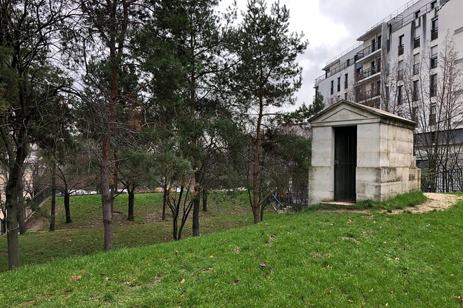 Hidden Water & Secret Villages: a Self-Guided Audio Tour Around Parc Montsouris - Art Nouveau Delights: Mosaics and Architectural Gems