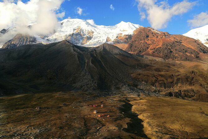 High-altitude Adventure: Illimani Expedition - Expedition Overview