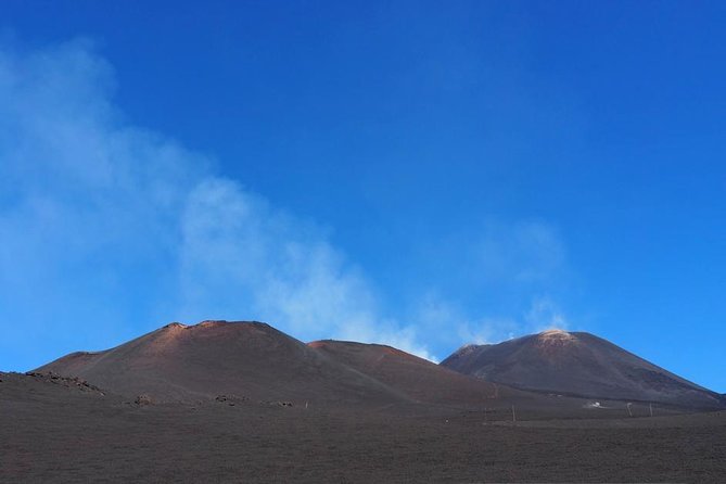 High Altitude Trek - Inclusions and Language Options