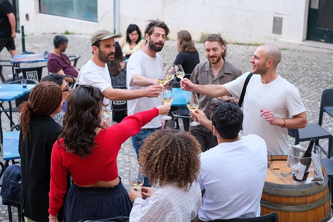 High-End Exclusive Wine and Food Tour Lisbon - Gourmet Food Pairing