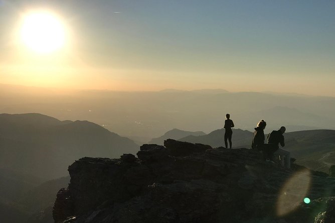 High Sierra Nevada 6 Hours Hiking Experience - Tour Details and Highlights