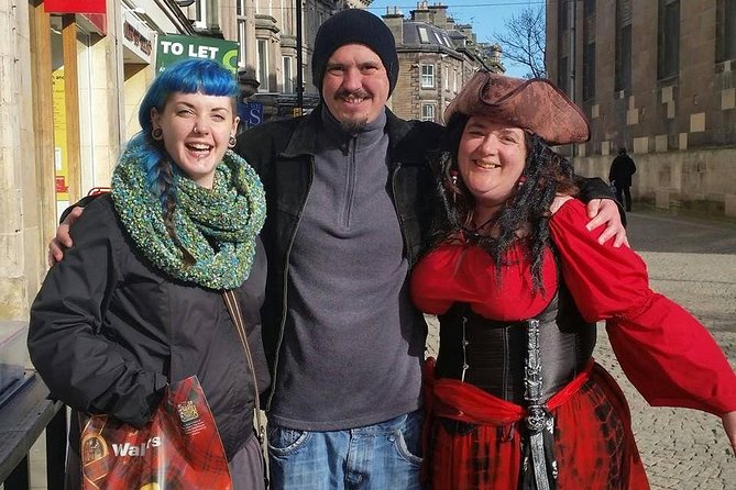 High Street Graveyard Tour - Lesser-Known Dark Stories
