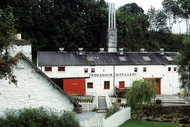Highlands and The Trossachs Whisky Distillery Private Tour - Expert Guides
