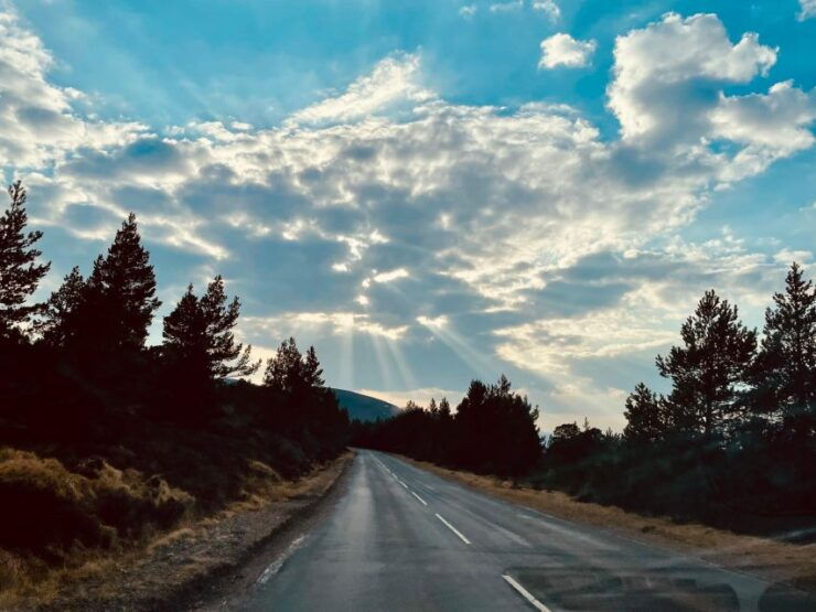 Highlands: Full-Day Outlander Experience With a Local Lassie - Activity Details