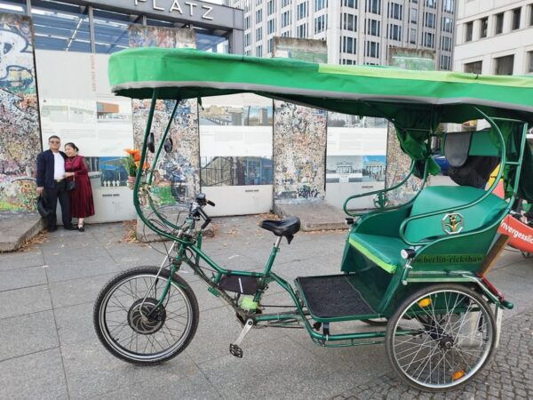 Highlights Berlin Rickshaw Private Guide Pick (up Included) - Booking and Payment Options