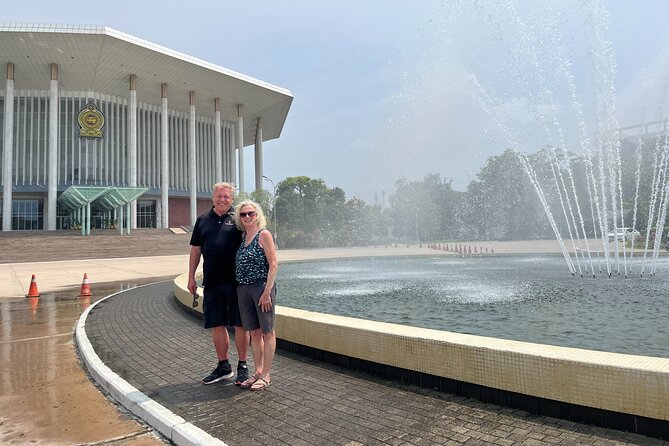 Highlights Colombo Day Tour With Afternoon HIGH TEA In Galle Face Hotel - Questions and Help