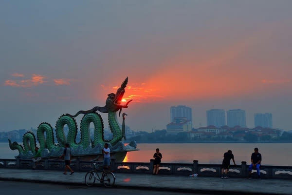 Highlights Hanoi City Day Tour - Full-day stops: Temple of Literature and Hoa Lo Prison