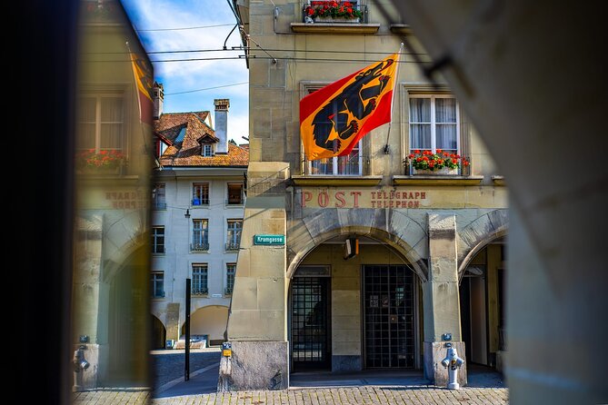 Highlights & Hidden Gems of Bern: Small Group Guided Walking Tour - The Sum Up