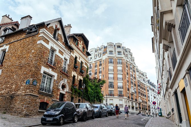 Highlights & Hidden Gems of Montmartre: Private City Tour - Neighborhood Overview