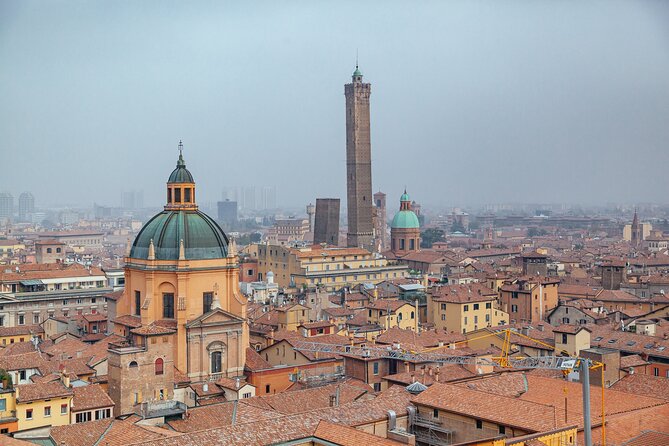 Highlights & Hidden Gems With Locals: Best of Bologna Private Tour - Tour Overview and Highlights