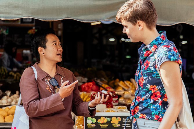 Highlights & Hidden Gems With Locals: Best of Chiang Mai Private Tour - Glittering Temples and Sacred Sites