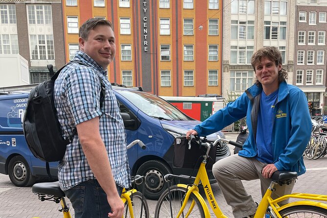 Highlights & Hidden Streets Bike Tour Amsterdam - Positive Reviews and Ratings