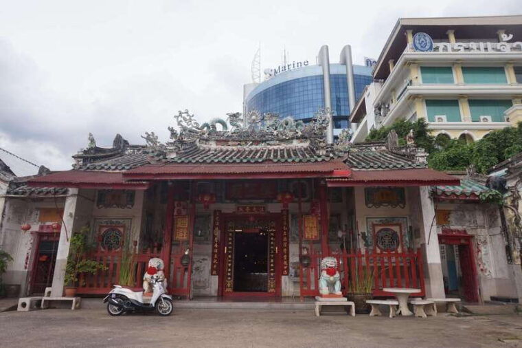 Highlights Local Bangkok Walking Tour With Local Guide - Customer Reviews