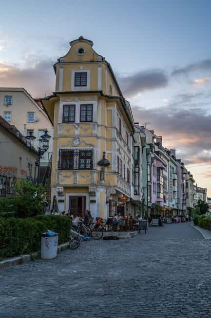 Highlights of Bratislava - Old Town with Castle private tour - Price and Value: Is It Worth It?
