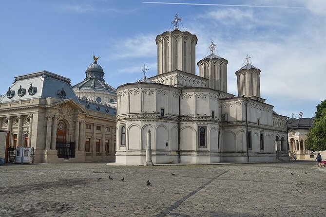Highlights of Bucharest 4h Private Tour - Transportation and Guide
