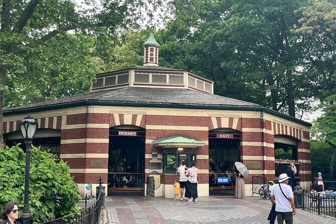 Highlights of Central Park New York City Guided Walking Tour - Good To Know