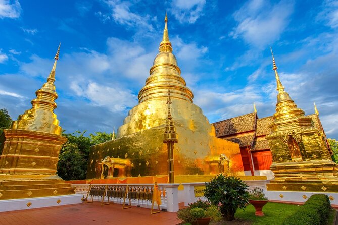 Highlights of Chiang Mai Old City by Tuk Tuk - Cultural and Artistic Experiences